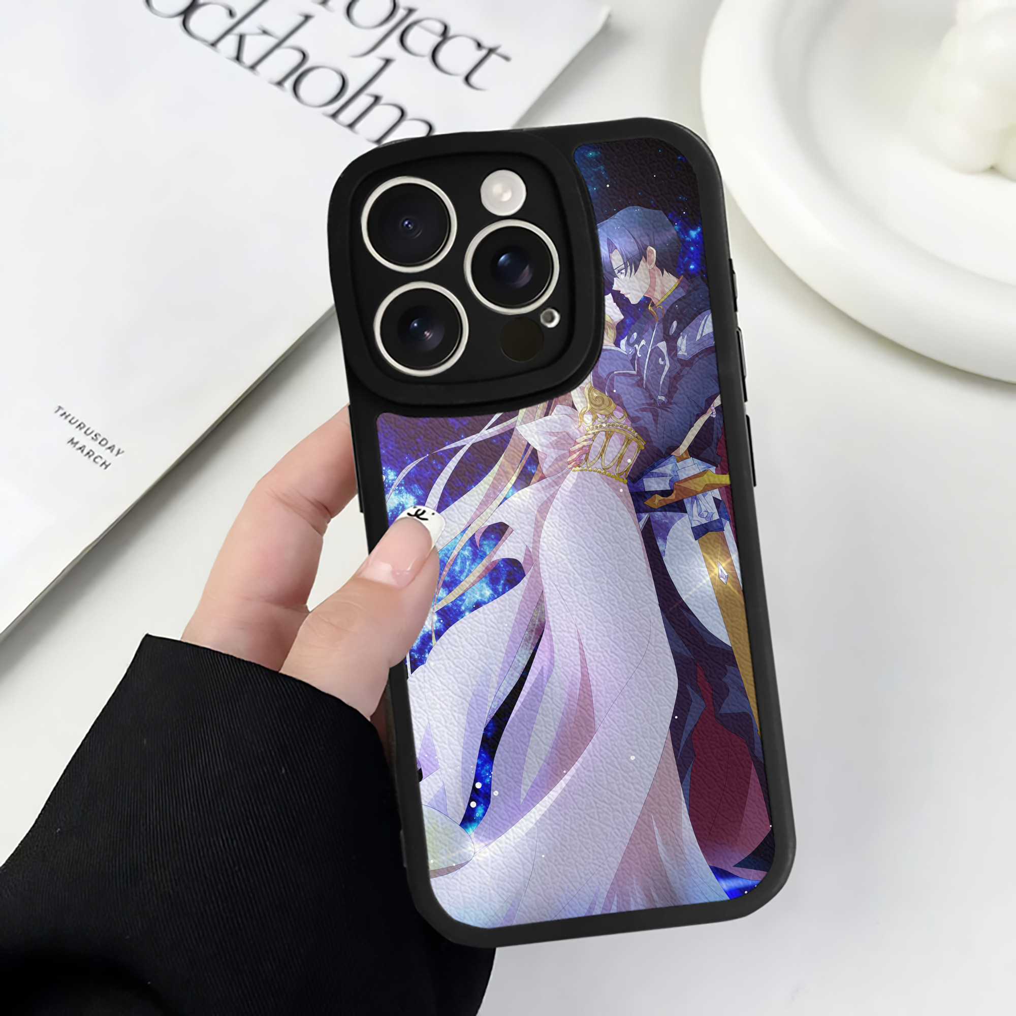 （画像用） 美少女戦士セーラームーン Sailor Moon 【iPhone 16シリーズ対応】シリコンスマホケース（レザー調） 材質：シリコン
